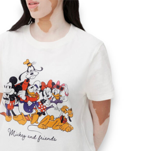Polera Mujer Mickey y sus Amigos - Imagen 2
