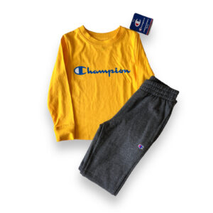 Conjunto Niño Polera y Jogger Champion
