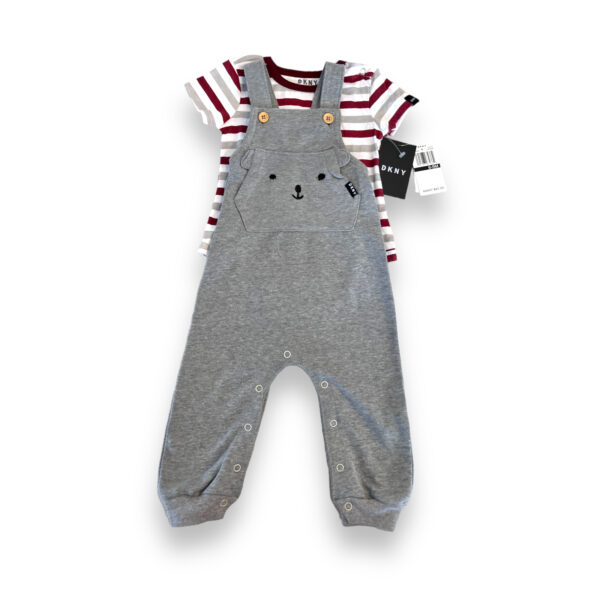 Conjunto Bebé Jardinera y Polera DKNY