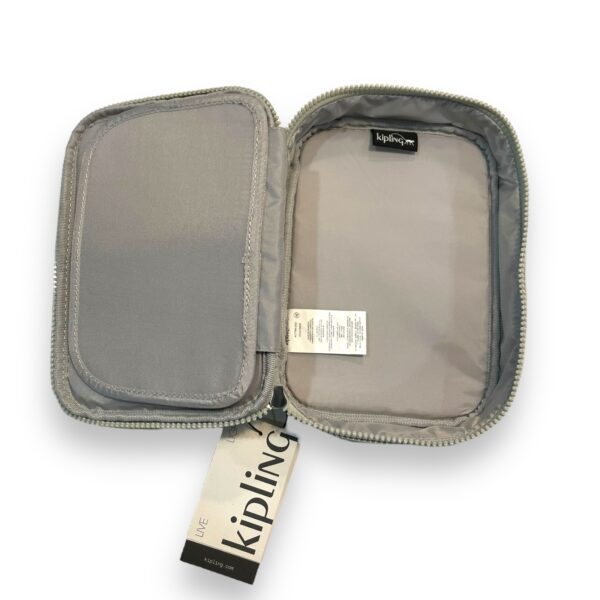 Estuche 100 Pens Dynamic Silver Kipling - Imagen 3