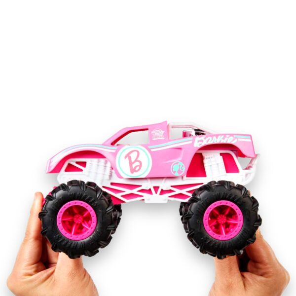 Hot Wheels Monster Trucks Barbie - Imagen 4