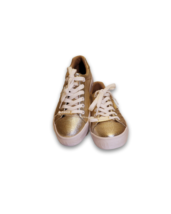 ZAPATILLA GUESS DORADA - Imagen 3